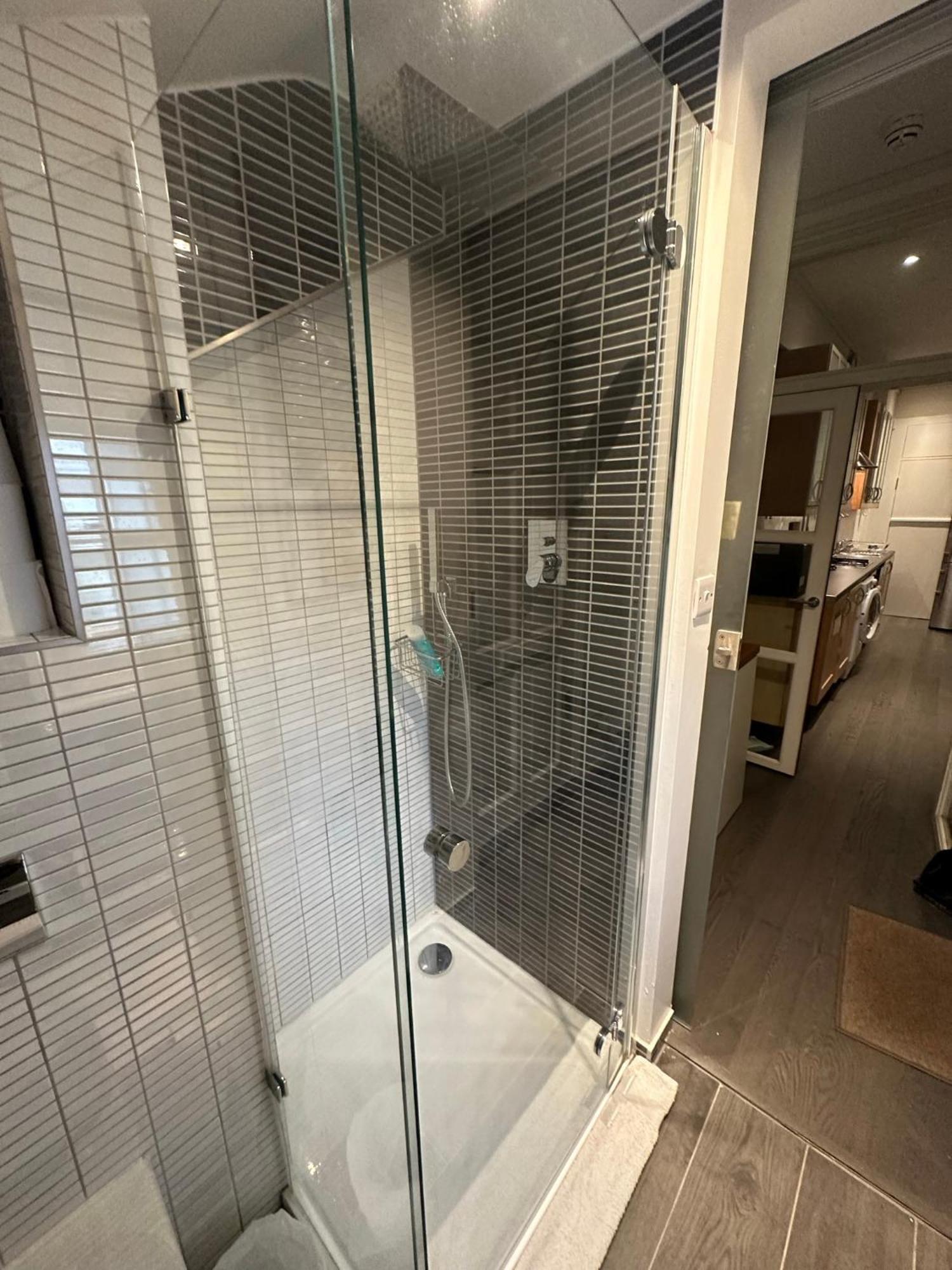 Large Studio Flat In Kensington لندن المظهر الخارجي الصورة