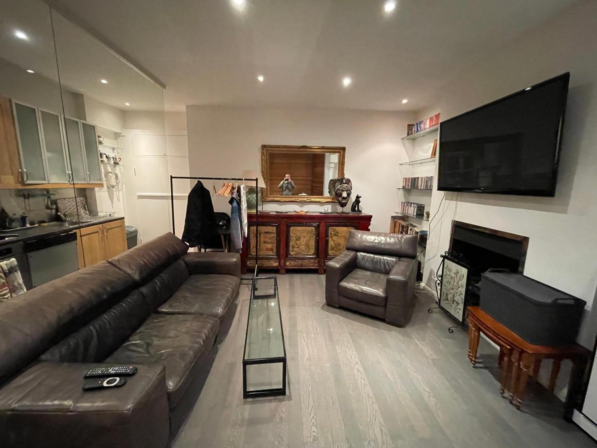 Large Studio Flat In Kensington لندن المظهر الخارجي الصورة